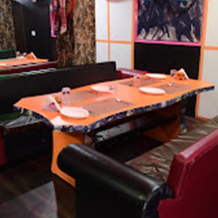 Hotel Paradise Inn Nagaon  Buitenkant foto